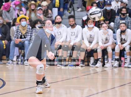 Thumbnail 2 in Bonita Vista vs Mt. Carmel (CIF SDS D3 Semifinal) photogallery.
