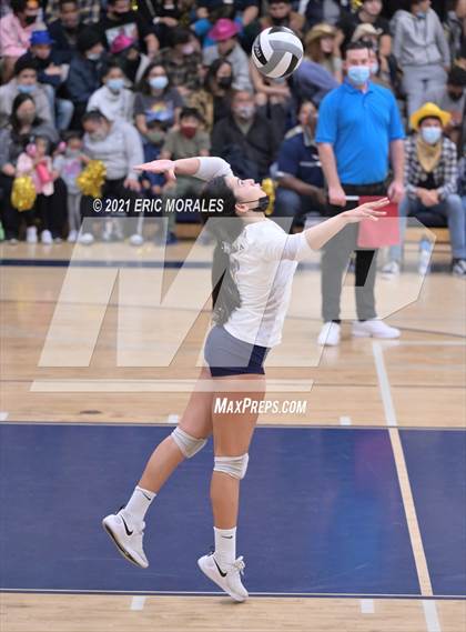 Thumbnail 1 in Bonita Vista vs Mt. Carmel (CIF SDS D3 Semifinal) photogallery.