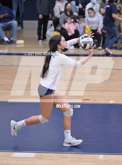 Thumbnail 3 in Bonita Vista vs Mt. Carmel (CIF SDS D3 Semifinal) photogallery.