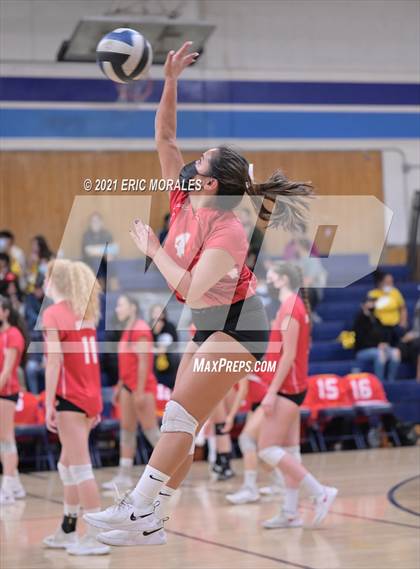 Thumbnail 1 in Bonita Vista vs Mt. Carmel (CIF SDS D3 Semifinal) photogallery.