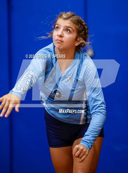 Thumbnail 2 in Seven Rivers Christian @ St. John Lutheran photogallery.