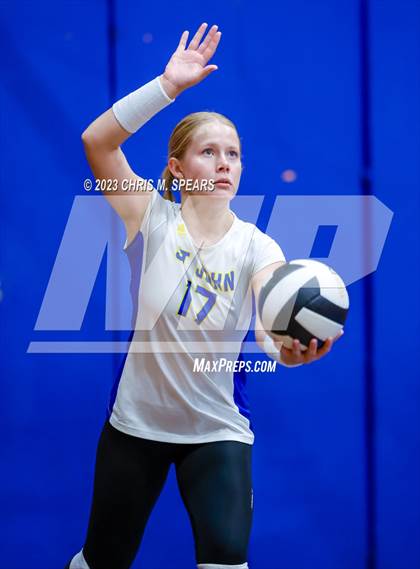 Thumbnail 3 in Seven Rivers Christian @ St. John Lutheran photogallery.