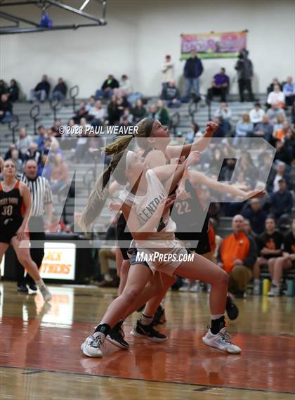 Thumbnail 3 in Central Columbia vs. Jersey Shore (PIAA District IV 4A Final) photogallery.