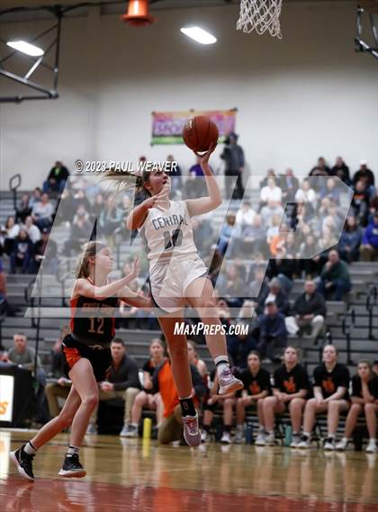 Thumbnail 3 in Central Columbia vs. Jersey Shore (PIAA District IV 4A Final) photogallery.