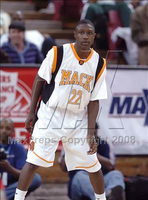 Thumbnail 3 in Dominguez vs. McClymonds (CIF State D1 Final) photogallery.