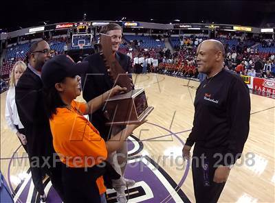 Thumbnail 1 in Dominguez vs. McClymonds (CIF State D1 Final) photogallery.
