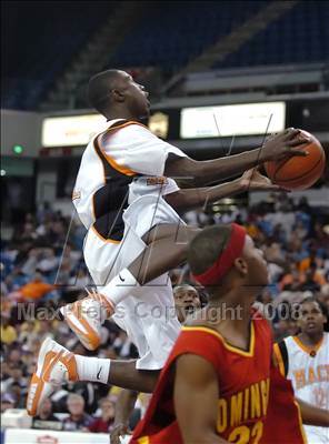 Thumbnail 3 in Dominguez vs. McClymonds (CIF State D1 Final) photogallery.