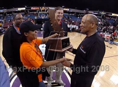 Thumbnail 1 in Dominguez vs. McClymonds (CIF State D1 Final) photogallery.