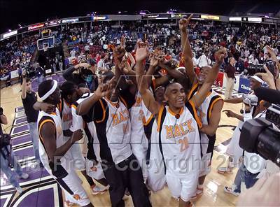 Thumbnail 3 in Dominguez vs. McClymonds (CIF State D1 Final) photogallery.