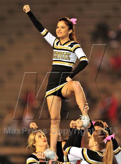 Thumbnail 1 in Orange Lutheran @ Servite photogallery.