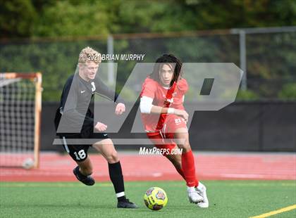 Thumbnail 3 in Lincoln vs. Jesuit (OSAA 6A Quarterfinal) photogallery.