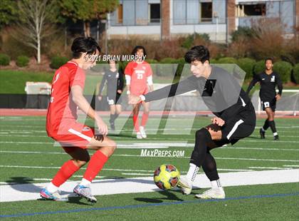 Thumbnail 2 in Lincoln vs. Jesuit (OSAA 6A Quarterfinal) photogallery.
