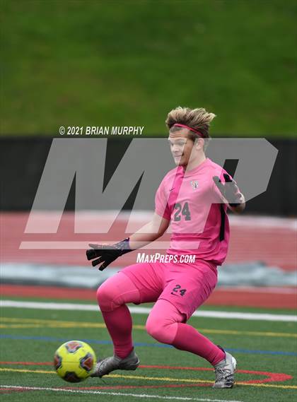 Thumbnail 1 in Lincoln vs. Jesuit (OSAA 6A Quarterfinal) photogallery.