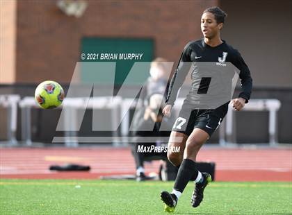 Thumbnail 3 in Lincoln vs. Jesuit (OSAA 6A Quarterfinal) photogallery.