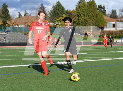 Thumbnail 3 in Lincoln vs. Jesuit (OSAA 6A Quarterfinal) photogallery.