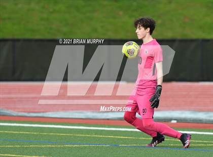 Thumbnail 1 in Lincoln vs. Jesuit (OSAA 6A Quarterfinal) photogallery.