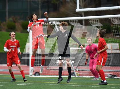 Thumbnail 3 in Lincoln vs. Jesuit (OSAA 6A Quarterfinal) photogallery.
