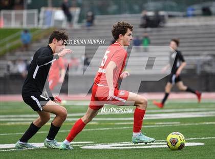 Thumbnail 2 in Lincoln vs. Jesuit (OSAA 6A Quarterfinal) photogallery.