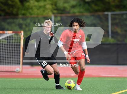 Thumbnail 1 in Lincoln vs. Jesuit (OSAA 6A Quarterfinal) photogallery.