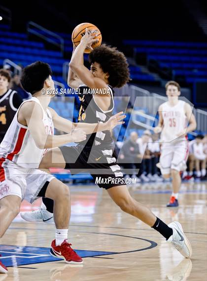 Thumbnail 2 in Crespi vs Mater Dei  (Mission-Trinity Challenge @ Pauley Pavilion -UCLA) photogallery.