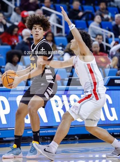 Thumbnail 2 in Crespi vs Mater Dei  (Mission-Trinity Challenge @ Pauley Pavilion -UCLA) photogallery.