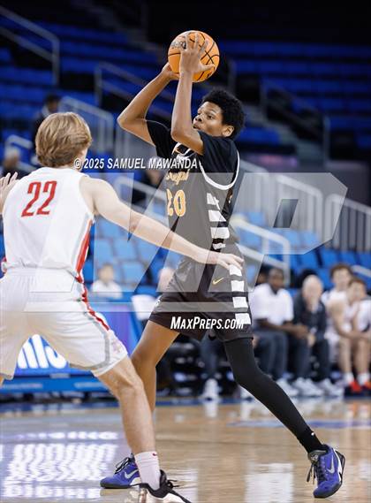 Thumbnail 1 in Crespi vs Mater Dei  (Mission-Trinity Challenge @ Pauley Pavilion -UCLA) photogallery.