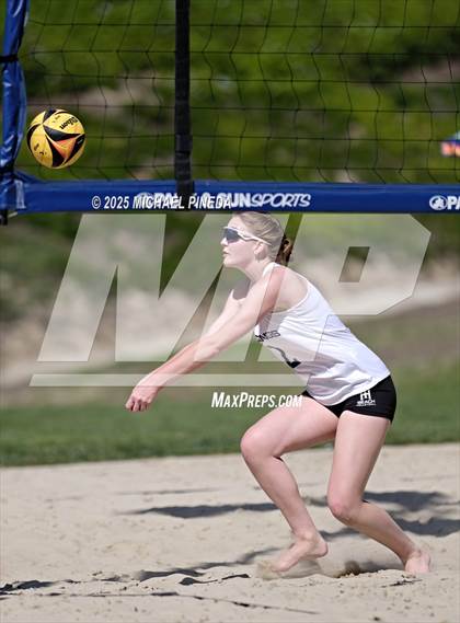 Thumbnail 2 in Trabuco Hills vs. Capistrano Valley photogallery.