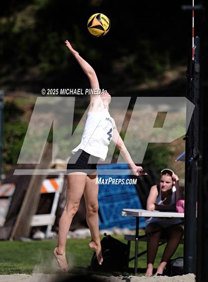 Thumbnail 2 in Trabuco Hills vs. Capistrano Valley photogallery.