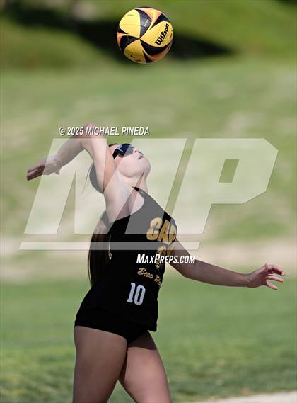 Thumbnail 2 in Trabuco Hills vs. Capistrano Valley photogallery.