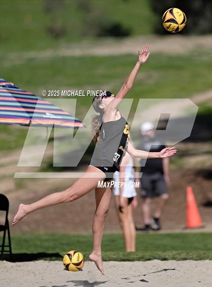 Thumbnail 2 in Trabuco Hills vs. Capistrano Valley photogallery.