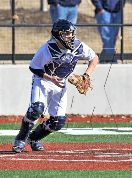 Thumbnail 3 in John Paul II vs. Brook Hill (Texas Private School Classic) photogallery.