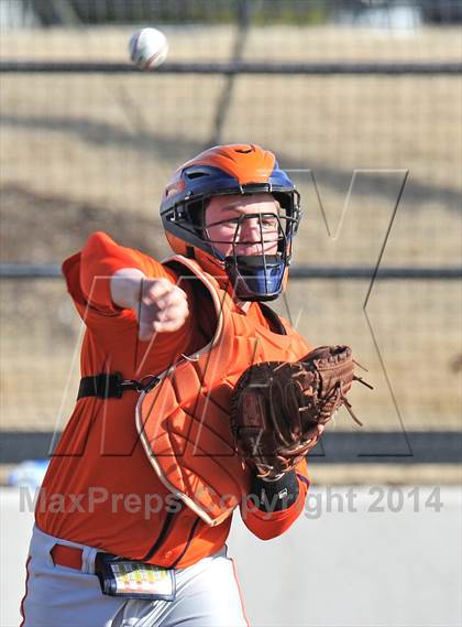 Thumbnail 1 in John Paul II vs. Brook Hill (Texas Private School Classic) photogallery.