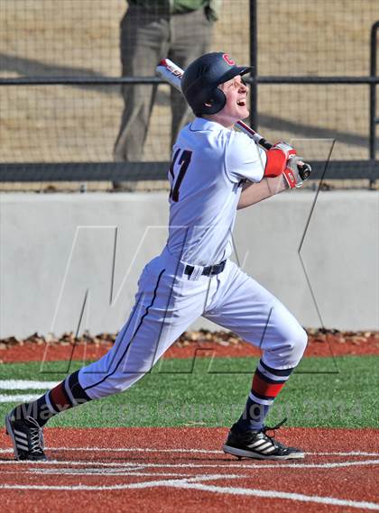 Thumbnail 3 in John Paul II vs. Brook Hill (Texas Private School Classic) photogallery.