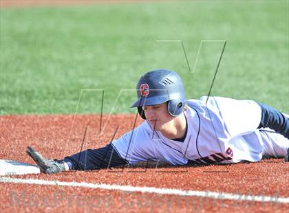 Thumbnail 3 in John Paul II vs. Brook Hill (Texas Private School Classic) photogallery.