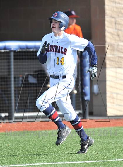 Thumbnail 3 in John Paul II vs. Brook Hill (Texas Private School Classic) photogallery.