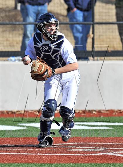 Thumbnail 1 in John Paul II vs. Brook Hill (Texas Private School Classic) photogallery.