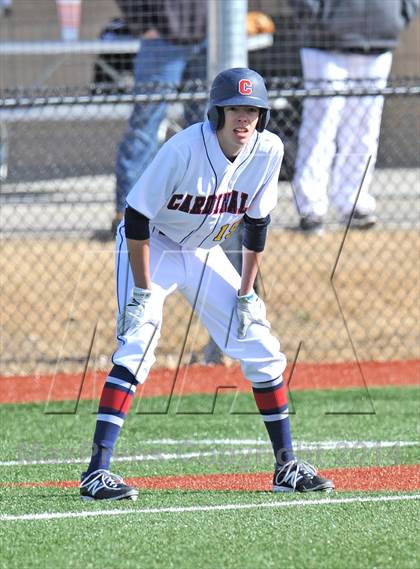 Thumbnail 3 in John Paul II vs. Brook Hill (Texas Private School Classic) photogallery.