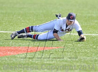Thumbnail 2 in John Paul II vs. Brook Hill (Texas Private School Classic) photogallery.