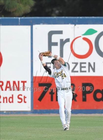 Thumbnail 2 in Mater Dei vs. Edison (CIF SS D1 Playoffs) photogallery.