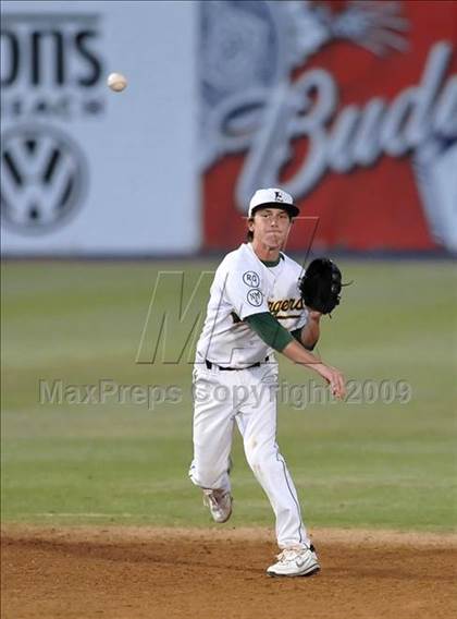 Thumbnail 1 in Mater Dei vs. Edison (CIF SS D1 Playoffs) photogallery.