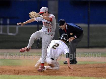 Thumbnail 3 in Mater Dei vs. Edison (CIF SS D1 Playoffs) photogallery.
