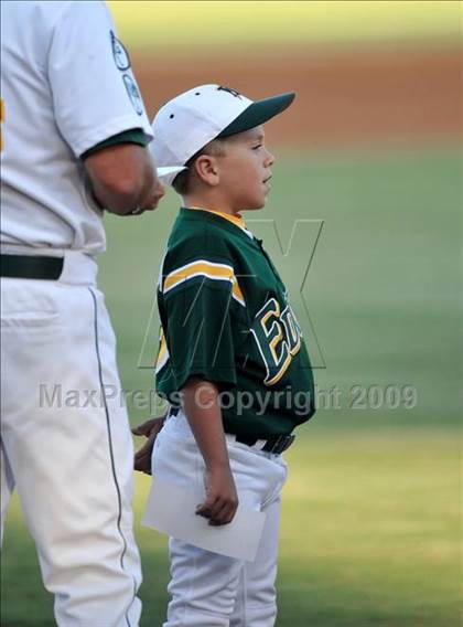 Thumbnail 3 in Mater Dei vs. Edison (CIF SS D1 Playoffs) photogallery.