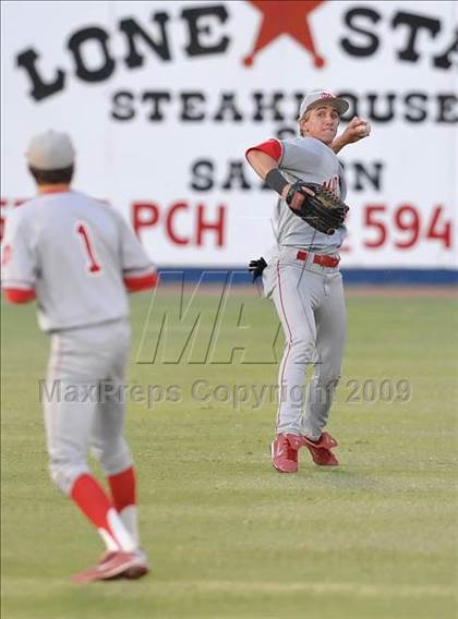 Thumbnail 1 in Mater Dei vs. Edison (CIF SS D1 Playoffs) photogallery.