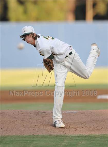 Thumbnail 2 in Mater Dei vs. Edison (CIF SS D1 Playoffs) photogallery.