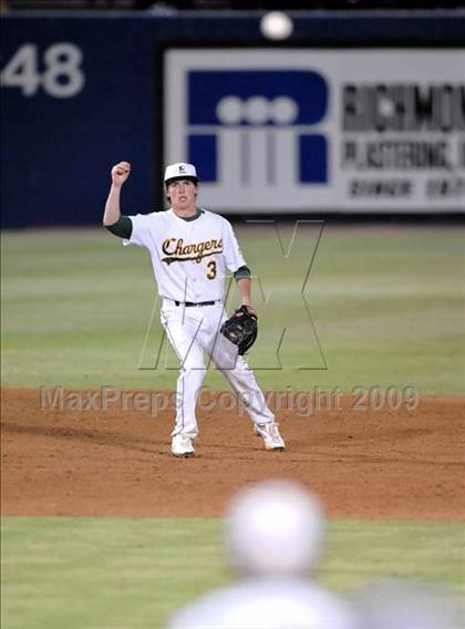Thumbnail 2 in Mater Dei vs. Edison (CIF SS D1 Playoffs) photogallery.