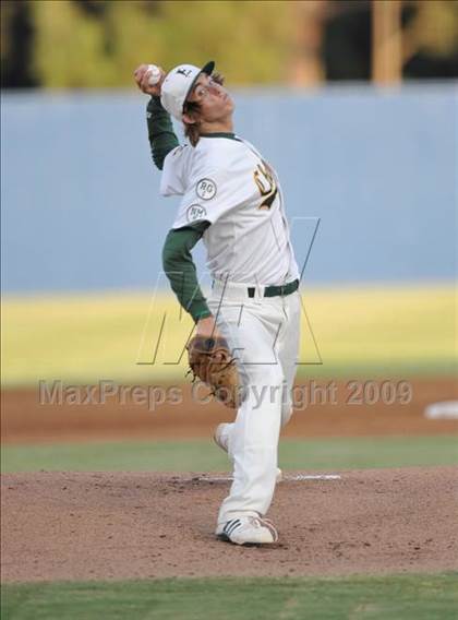 Thumbnail 2 in Mater Dei vs. Edison (CIF SS D1 Playoffs) photogallery.