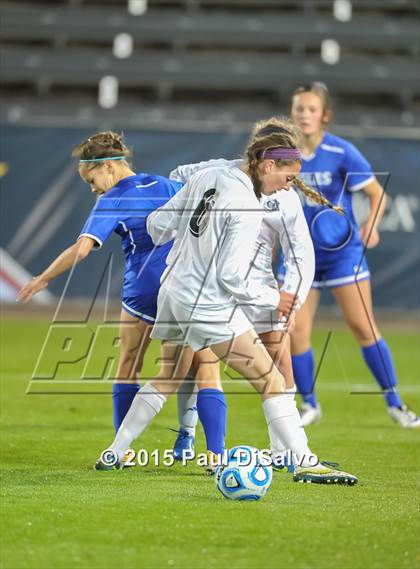Thumbnail 2 in Broomfield vs. Grandview (CHSAA 5A State Final) photogallery.