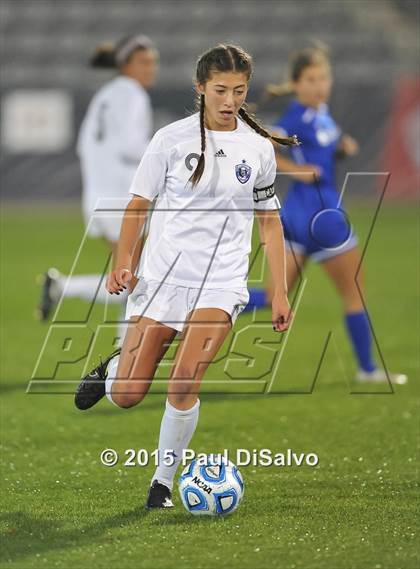 Thumbnail 3 in Broomfield vs. Grandview (CHSAA 5A State Final) photogallery.