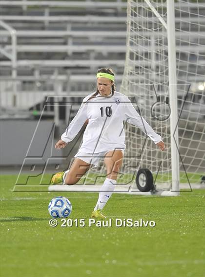 Thumbnail 2 in Broomfield vs. Grandview (CHSAA 5A State Final) photogallery.