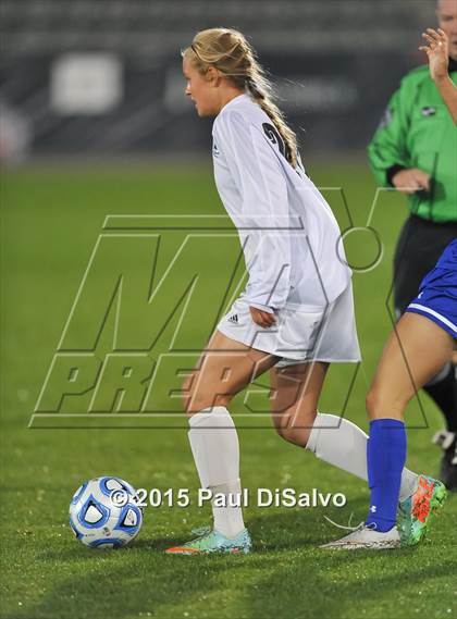 Thumbnail 1 in Broomfield vs. Grandview (CHSAA 5A State Final) photogallery.